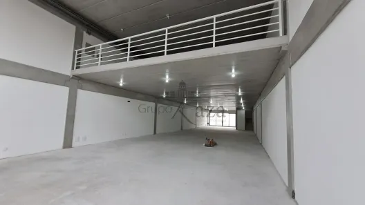Prédio Comercial com 3 Quartos para alugar, 750m² no Indianópolis, São Paulo
