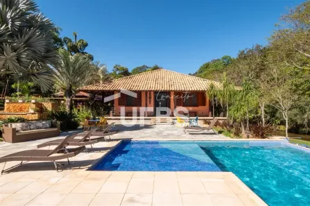 Fazenda/Sítio com 5 Quartos à venda, 32800m² no Centro, Pirenópolis