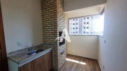 Apartamento com 3 Quartos para alugar, 85m² no Segismundo Pereira, Uberlândia