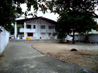 Casa com 7 Quartos à venda, 450m² no Engenheiro Luciano Cavalcante, Fortaleza