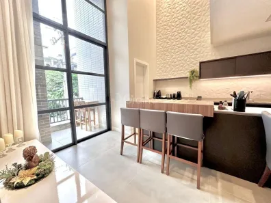 Apartamento com 3 Quartos à venda, 135m² no Jurerê, Florianópolis