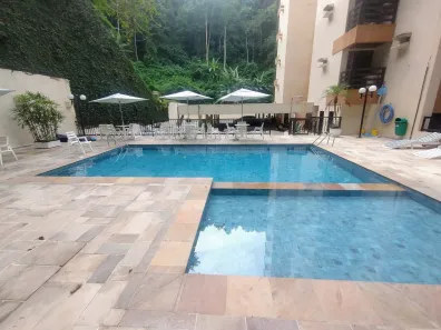 Apartamento com 4 Quartos para alugar, 130m² no Pitangueiras, Guarujá