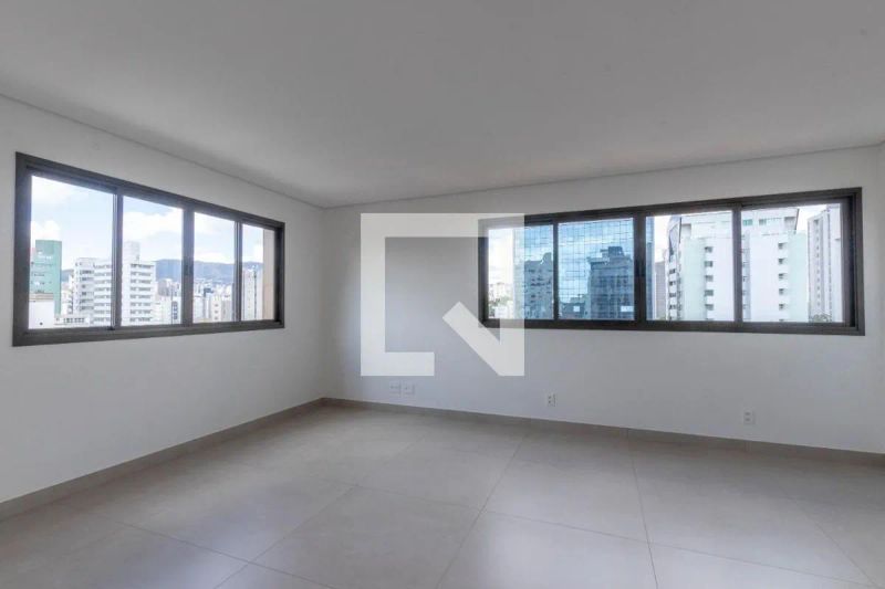 Apartamento com 3 quartos — Lourdes, Belo Horizonte