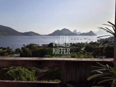 Casa com 5 Quartos à venda, 480m² no São Francisco, Niterói