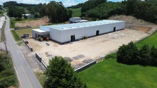 Prédio Comercial para alugar, 5548m² no Flores da Cunha, Flores da Cunha
