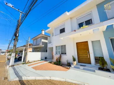 Casa de Condomínio com 4 Quartos à venda, 215m² no Harmonia, Canoas