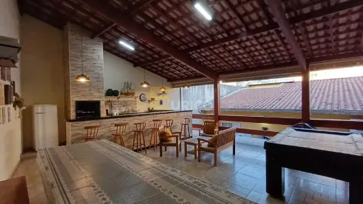 Casa com 3 Quartos à venda, 324m² no Jardim Nova Europa, Campinas