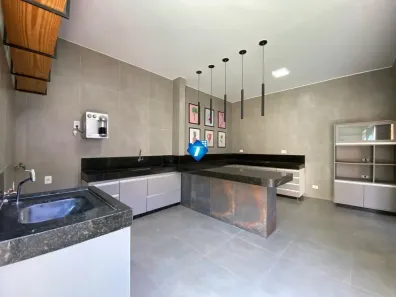 Casa com 3 Quartos à venda, 185m² no Nova Uberlândia, Uberlândia