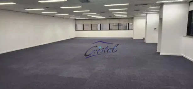 Sala Comercial para alugar, 233m² no Cerqueira César, São Paulo