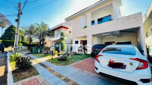 Casa de Condomínio com 5 Quartos à venda, 291m² no Loteamento Portal do Sol I, Goiânia