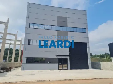 Galpão/Depósito/Armazém para alugar, 930m² no Portão, Arujá