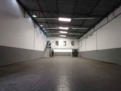 Galpão/Depósito/Armazém para alugar, 350m² no Jardim Bom Pastor, Santo André