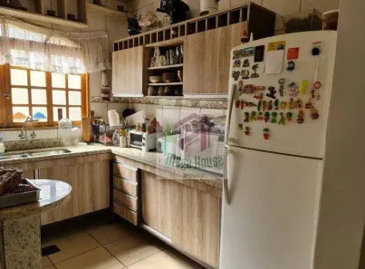 Sobrado com 6 Quartos à venda, 300m² no Vila Monumento, São Paulo