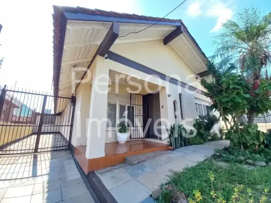 Casa com 3 Quartos à venda, 170m² no Medianeira, Porto Alegre