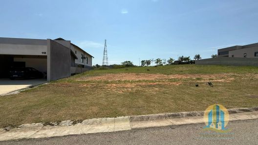 Lote/Terreno à venda, 480m² no Jardim Tupanci, Barueri