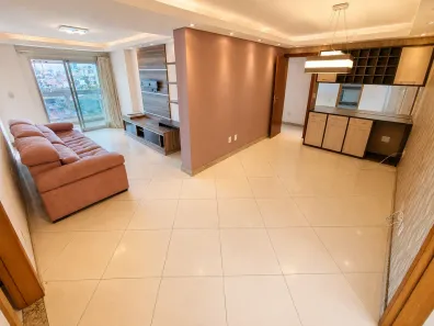 Apartamento com 3 Quartos à venda, 145m² no Praia Campista, Macaé