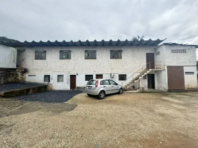 Apartamento com 1 Quarto para alugar, 30m² no Guarani, Brusque