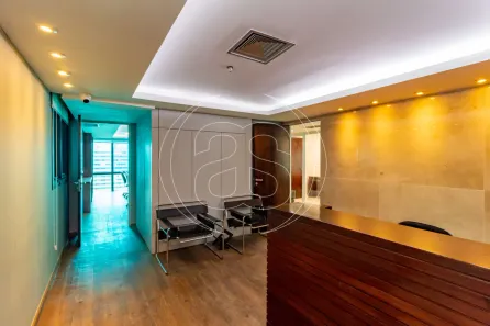 Sala Comercial para alugar, 172m² no Indianópolis, São Paulo