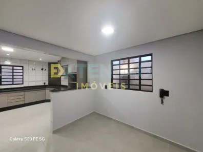 Casa com 3 Quartos à venda, 132m² no Conjunto Habitacional Hilda Mandarino, Araçatuba