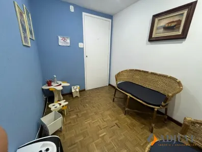 Sala Comercial à venda, 25m² no Centro, Petrópolis
