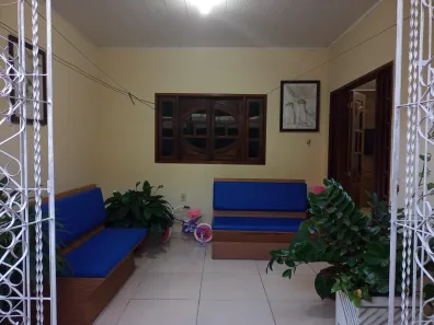 Casa com 5 Quartos à venda, 230m² no Santos Dumont, Maceió