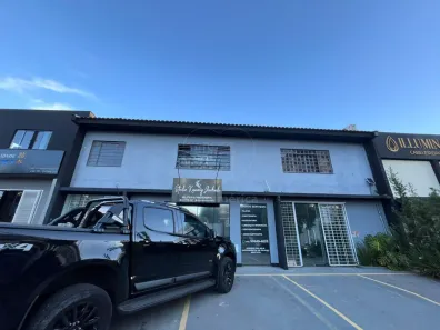 Sala Comercial para alugar, 130m² no Centro, Londrina