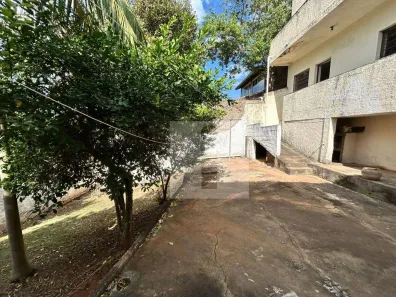 Casa de Condomínio com 3 Quartos à venda, 248m² no Jardim Sorirama (Sousas), Campinas