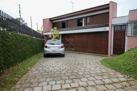Casa com 4 Quartos à venda, 303m² no Vista Alegre, Curitiba