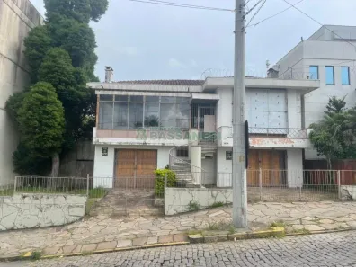 Casa com 4 Quartos à venda, 300m² no Cinqüentenário, Caxias do Sul