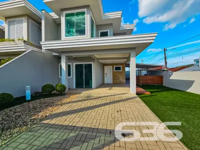 Sobrado com 3 Quartos à venda, 157m² no Vila Nova, Joinville