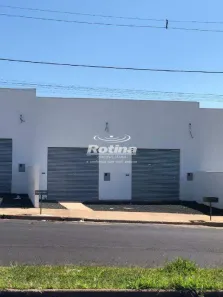 Ponto Comercial para alugar, 112m² no Loteamento Residencial Pequis, Uberlândia