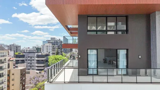 Apartamento com 3 Quartos para alugar, 221m² no Petrópolis, Porto Alegre