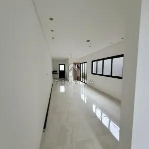Casa com 3 Quartos à venda, 140m² no Jardim Califórnia, Jacareí