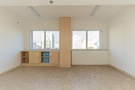 Ponto Comercial à venda, 28m² no Liberdade, São Paulo