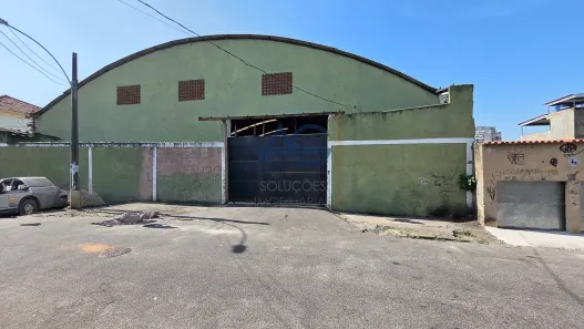 Galpão/Depósito/Armazém para alugar, 2030m² no Penha, Rio de Janeiro