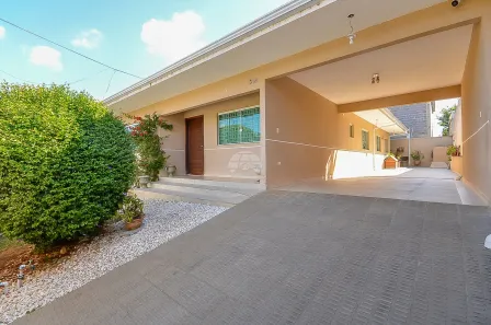 Casa com 3 Quartos à venda, 220m² no São Braz, Curitiba