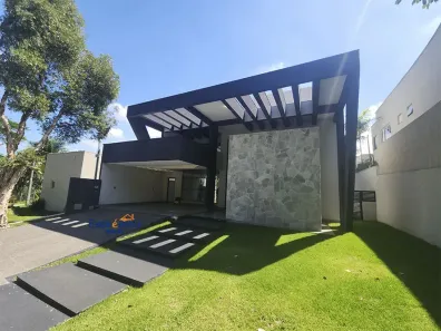 Casa com 4 Quartos à venda, 235m² no Condomínio do Lago 1ª Etapa, Goiânia
