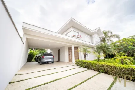 Casa com 3 Quartos à venda, 319m² no Saguaçu, Joinville