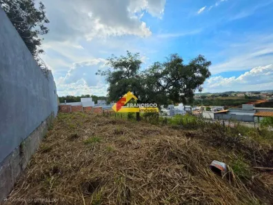 Lote/Terreno à venda, 300m² no Das Oliveiras, Divinópolis