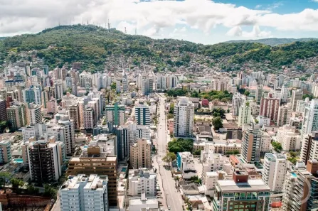 Sala Comercial para alugar, 66m² no Centro, Florianópolis