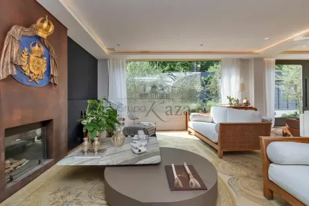 Sobrado com 4 Quartos à venda, 690m² no Pacaembu, São Paulo
