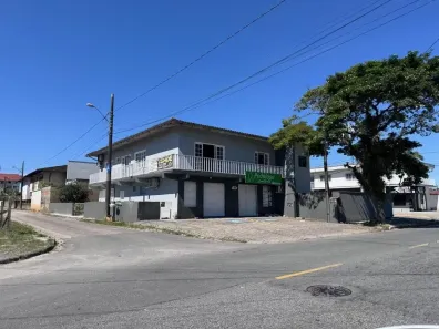 Sobrado com 3 Quartos à venda, 281m² no Guanabara, Joinville