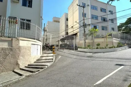 Apartamento com 2 Quartos à venda, 50m² no Todos os Santos, Rio de Janeiro