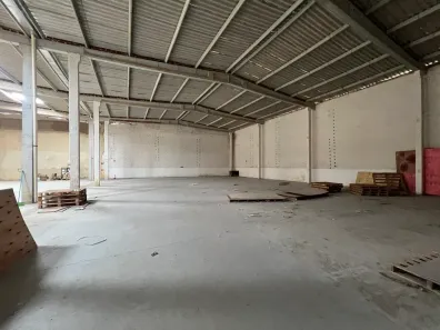 Galpão/Depósito/Armazém com 1 Quarto para alugar, 1000m² no Clima Bom, Maceió