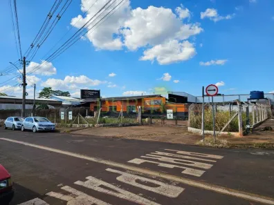 Galpão/Depósito/Armazém para venda ou aluguel, 705m² no Setor Alvorada, Rio Verde