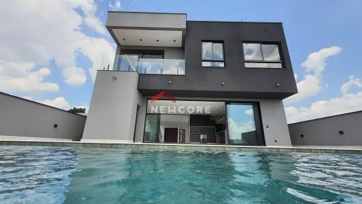 Casa de Condomínio com 4 Quartos à venda, 432m² no Granja Viana, Cotia