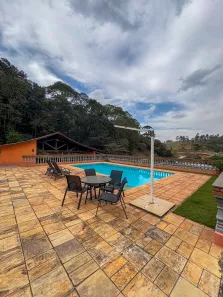 Fazenda/Sítio com 4 Quartos à venda, 744m² no Chácara Ivoturucaia, Campo Limpo Paulista