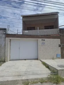 Casa com 3 Quartos à venda, 206m² no Lagoa Redonda, Fortaleza