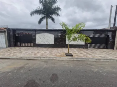 Casa com 3 Quartos à venda, 199m² no Solemar, Praia Grande