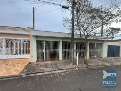 Casa com 2 Quartos à venda, 201m² no Jardim São João Batista, São Carlos